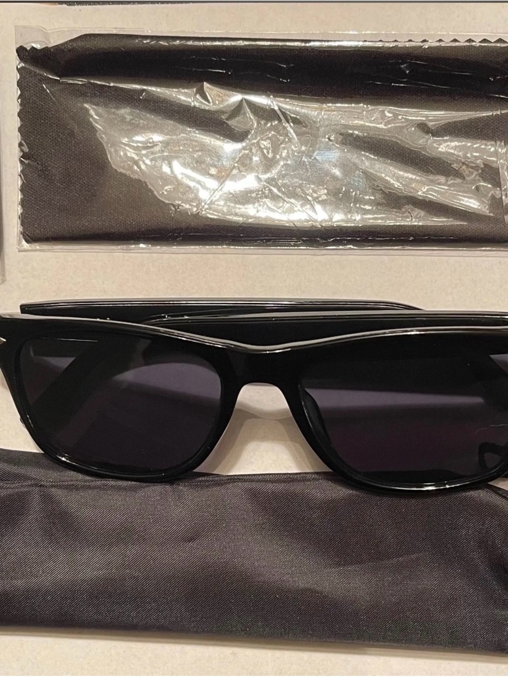 Smart Glasses 2(E13-C) Bluetooth Audio Smart Sunglasses with earbuds and mic